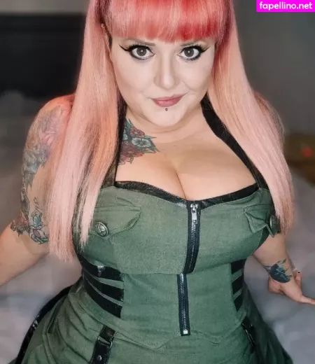 Gothabilly Queen OnlyFans Thumbnail #Q2eqHf8MlC