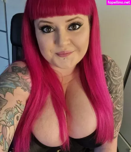Gothabilly Queen OnlyFans Thumbnail #nH5s1R1wh4