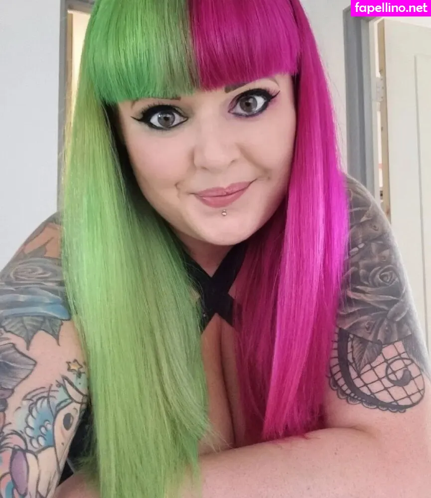 GothabillyQueen, gothabilly_queen Nude Leaked OnlyFans Photo #ysIp1yplDR