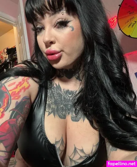 Gothangelsummer 9 OnlyFans Thumbnail #GvFv7swVy1