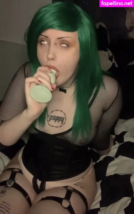 Gothbabybrat OnlyFans Thumbnail #4PBDCa4VZD