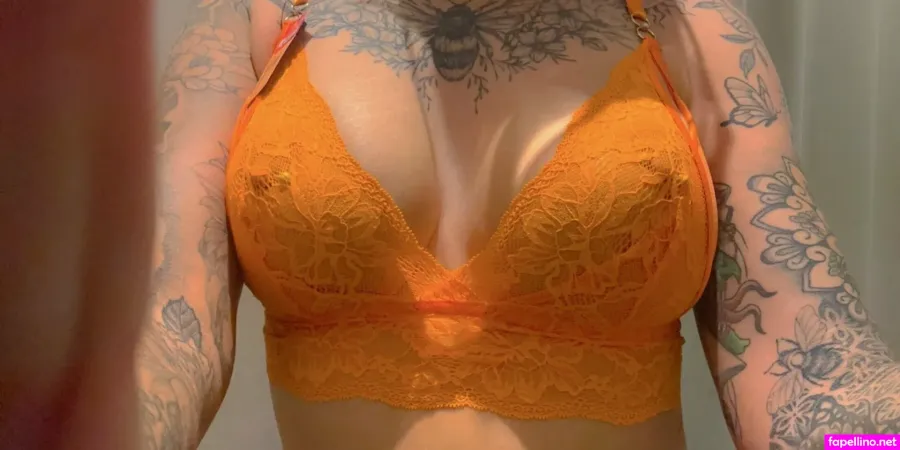 Gothbarbiefree OnlyFans Thumbnail #6WDhshIY3H