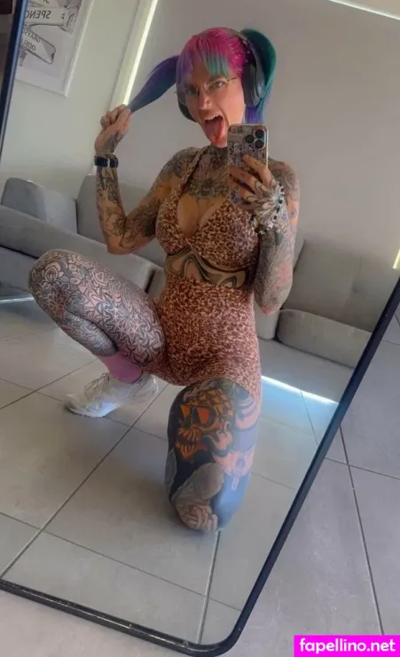 Gothbarbiefree OnlyFans Thumbnail #ZY1spskyY0