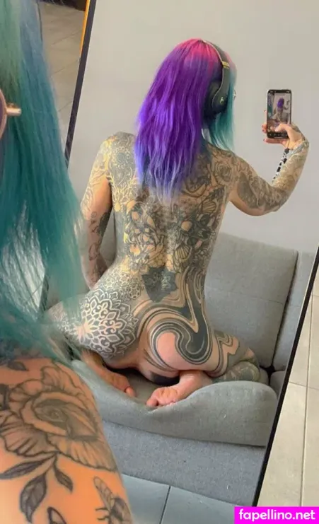 Gothbarbiefree OnlyFans Thumbnail #iZqBV34nWW