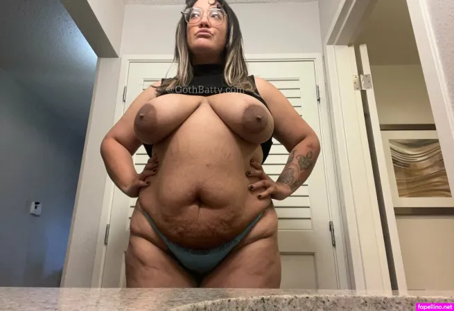 Gothbatty OnlyFans Thumbnail #q7mkioCHMv