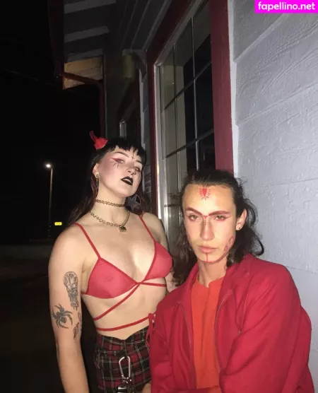 Gothbimboxxx OnlyFans Thumbnail #16cqskqJ1O