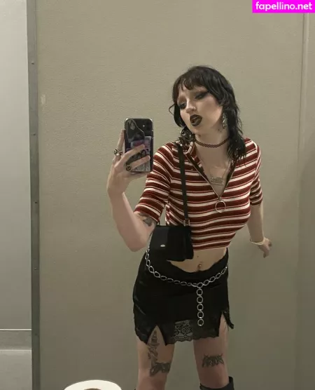 Gothbimboxxx OnlyFans Thumbnail #FR26h8tsYe