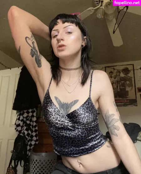 Gothbimboxxx OnlyFans Thumbnail #q8h4iMFl6c