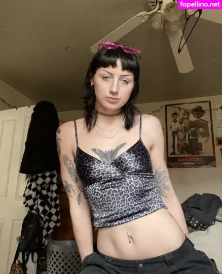 Gothbimboxxx OnlyFans Thumbnail #w9ijWKk8ct