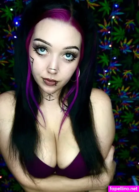 Gothbrat420 OnlyFans Thumbnail #ZZlijMJjpy