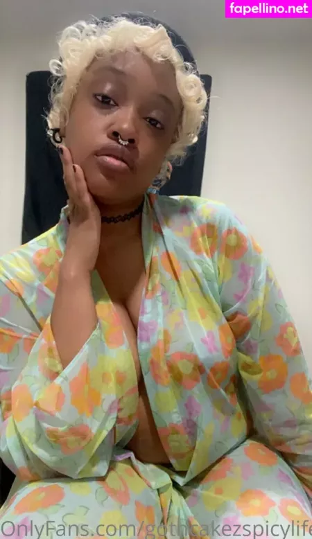 Gothcakezspicylife OnlyFans Thumbnail #yeqxhOuz4t