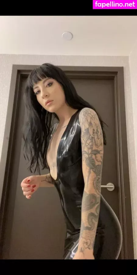 Gothcharlotte OnlyFans Thumbnail #WfGOE8BfRd