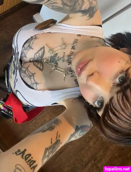 Gothcowgirlll OnlyFans Thumbnail #xnQvErT7mP