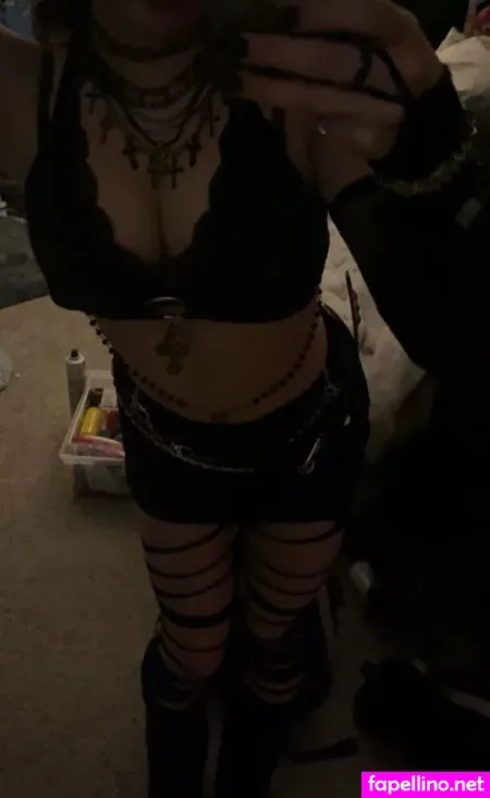 Gothf4iry OnlyFans Thumbnail #eEVfU01HN0