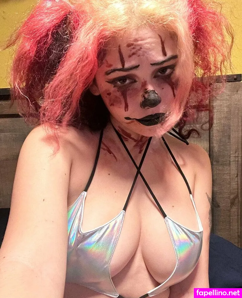 gothgamergirly, gothgirlgaming Nude Leaked OnlyFans Photo #LLLfzwKB7F