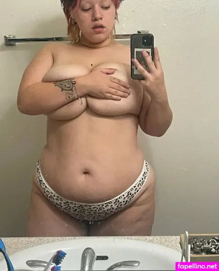 Gothgf5555 OnlyFans Thumbnail #J8uhEEOl9A