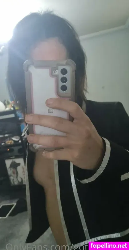 Gothgirlskye OnlyFans Thumbnail #owqDxhLLIh