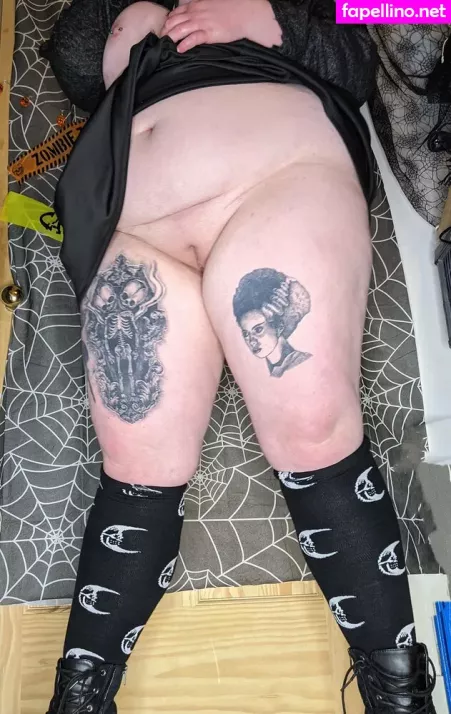 Gothharlotbbw OnlyFans Thumbnail #3Qd50Uo5pK