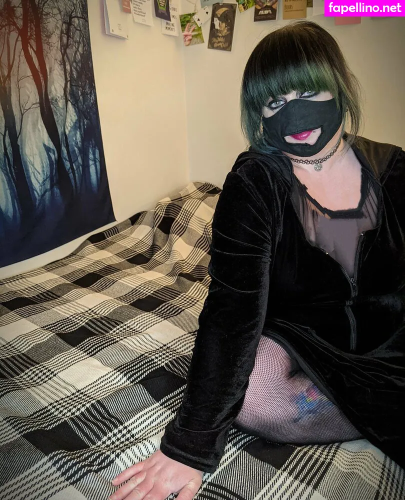 gothharlotbbw, littleheathengoth Nude Leaked OnlyFans Photo #JSDVdADi9m