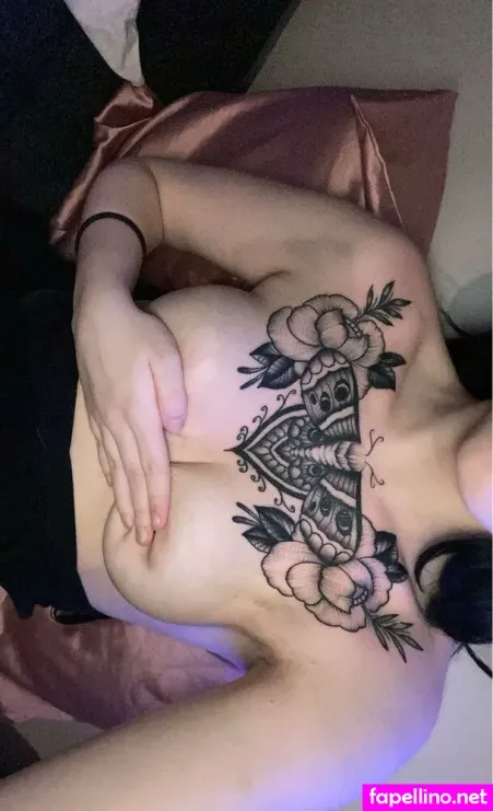 Gothic Elvira OnlyFans Thumbnail #VnPBnE2Bs4