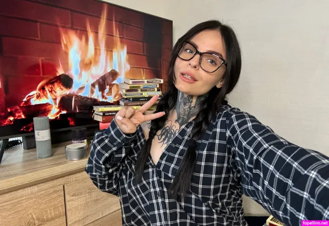 Gothic Nymp OnlyFans Thumbnail #jBxE7RHFfm