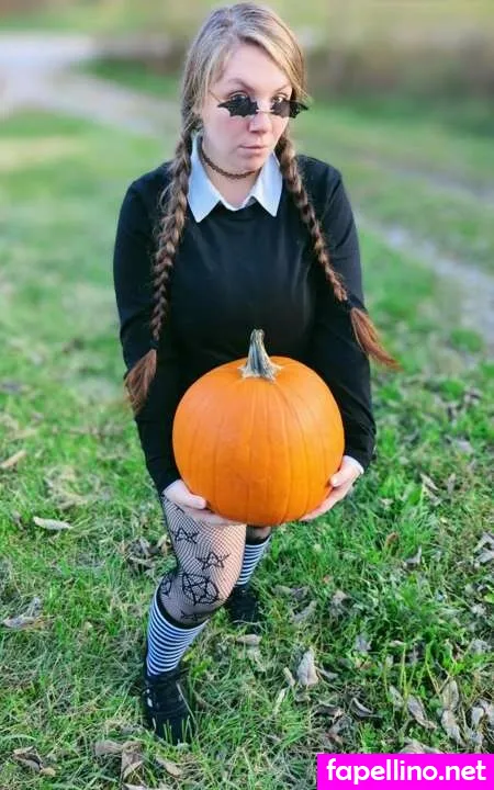 gothiccfarmwife, https:, thisfarmwife Nude Leaked OnlyFans Photo #AddlLR0t7E