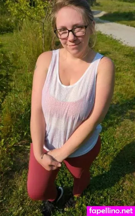 Gothicc Farm Wife OnlyFans Thumbnail #MyDMCMMPIV