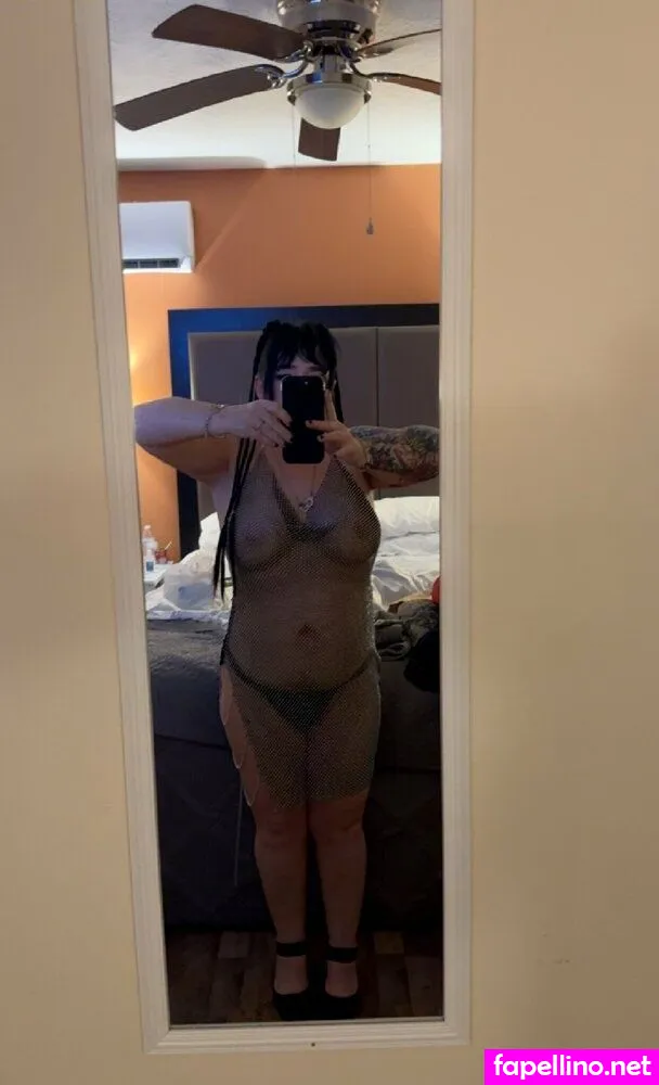 goth.queen420, gothicqueen_420 Nude Leaked OnlyFans Photo #UceEFqxWhi