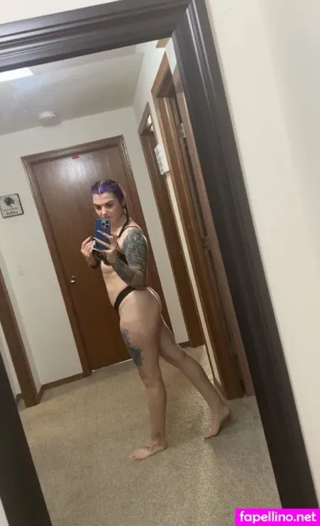 Gothicrose5599 OnlyFans Thumbnail #SKJXNXcSit