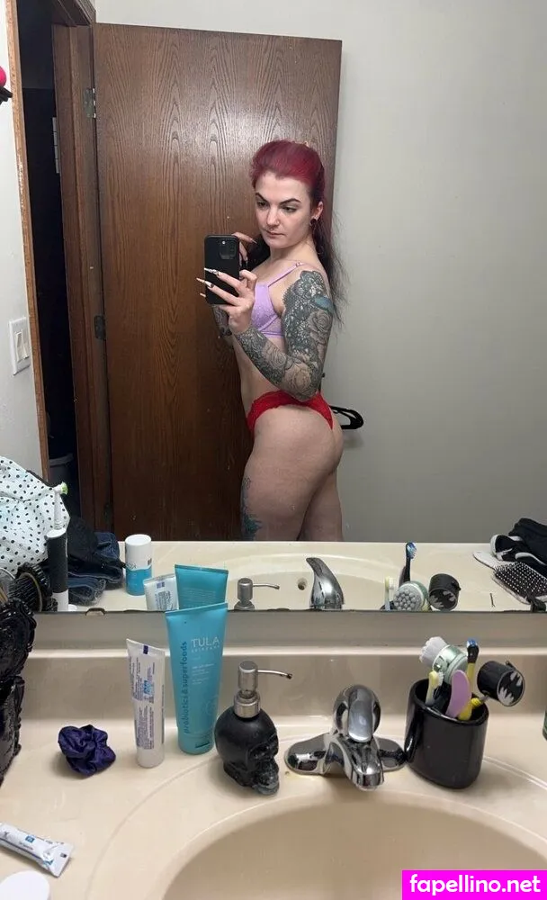 gothicrose5599, vesmedinia Nude Leaked OnlyFans Photo #b4smGQlhXC