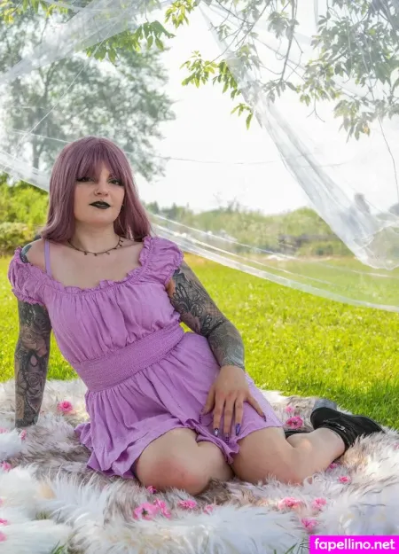 Gothicrose99 OnlyFans Thumbnail #uqoIBXJ5pU