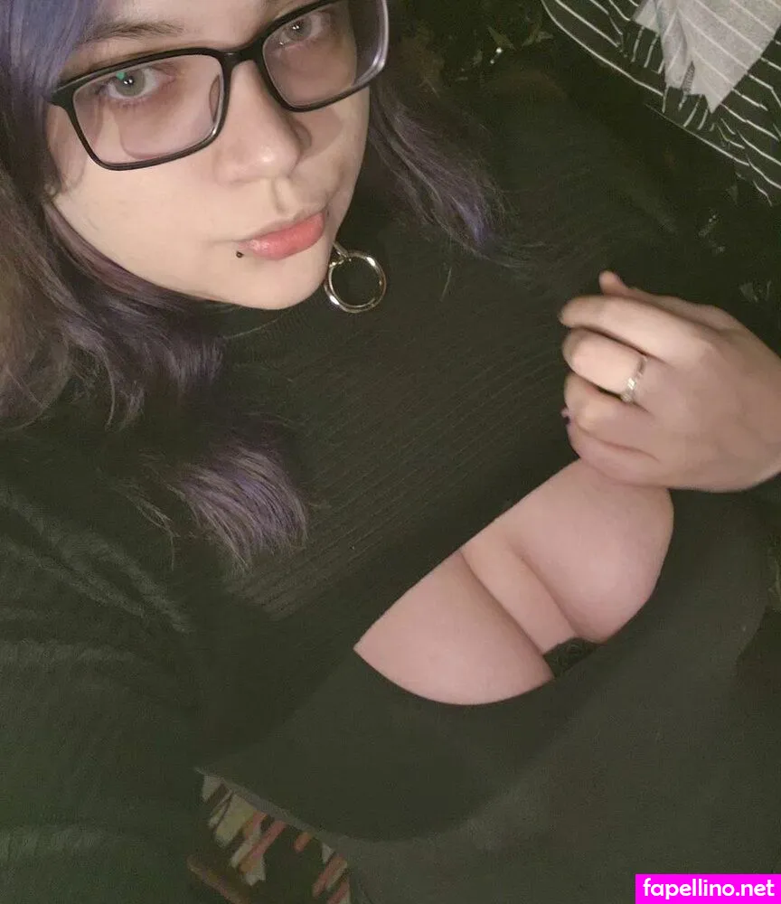 gothmommy666, missobscene1134, spookyyluna Nude Leaked OnlyFans Photo #Uh2oFrYUO2