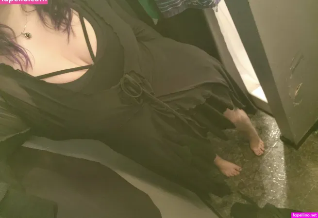 Gothmommy666 OnlyFans Thumbnail #Y3ADONrcWq