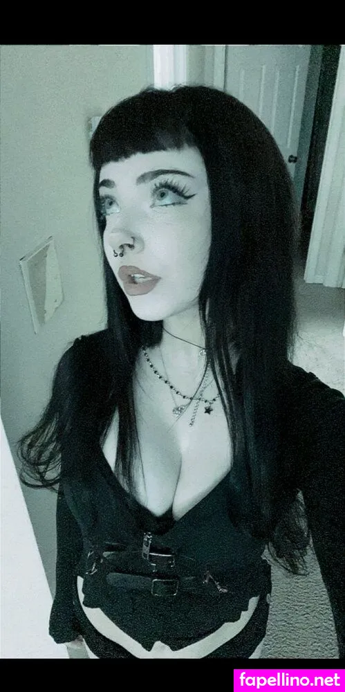 gothnips, gothnipss Nude Leaked OnlyFans Photo #grFt2NBsjb
