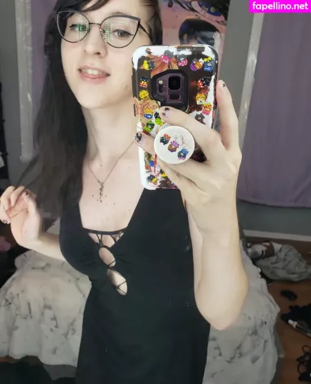 Gothravemom OnlyFans Thumbnail #0jljpg4CVA