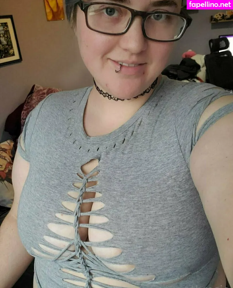 gothrosie, gothrosie_ Nude Leaked OnlyFans Photo #1DyeCDXJmO