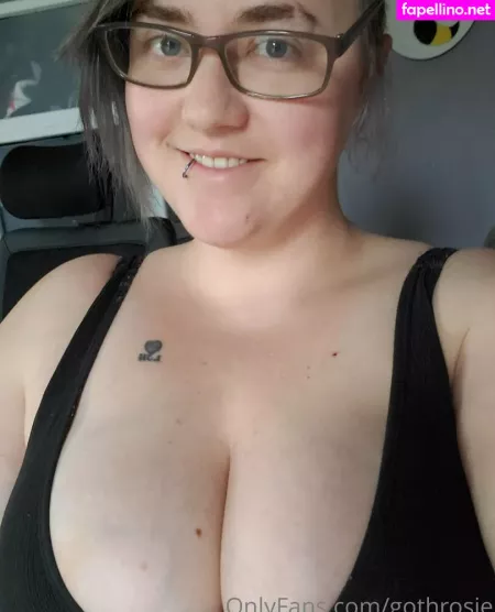 Gothrosie OnlyFans Thumbnail #5EoYbXD4WA