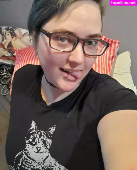 Gothrosie OnlyFans Thumbnail #9FA0gBdKTw