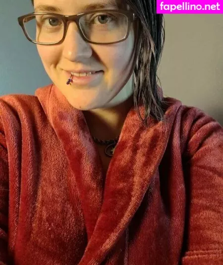 Gothrosie OnlyFans Thumbnail #EJK4V8z9BV