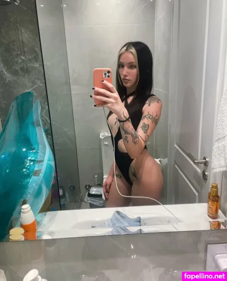 Gothsharon OnlyFans Thumbnail #0jb41jt2dK