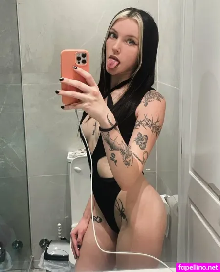 Gothsharon OnlyFans Thumbnail #L8yP5gUMda