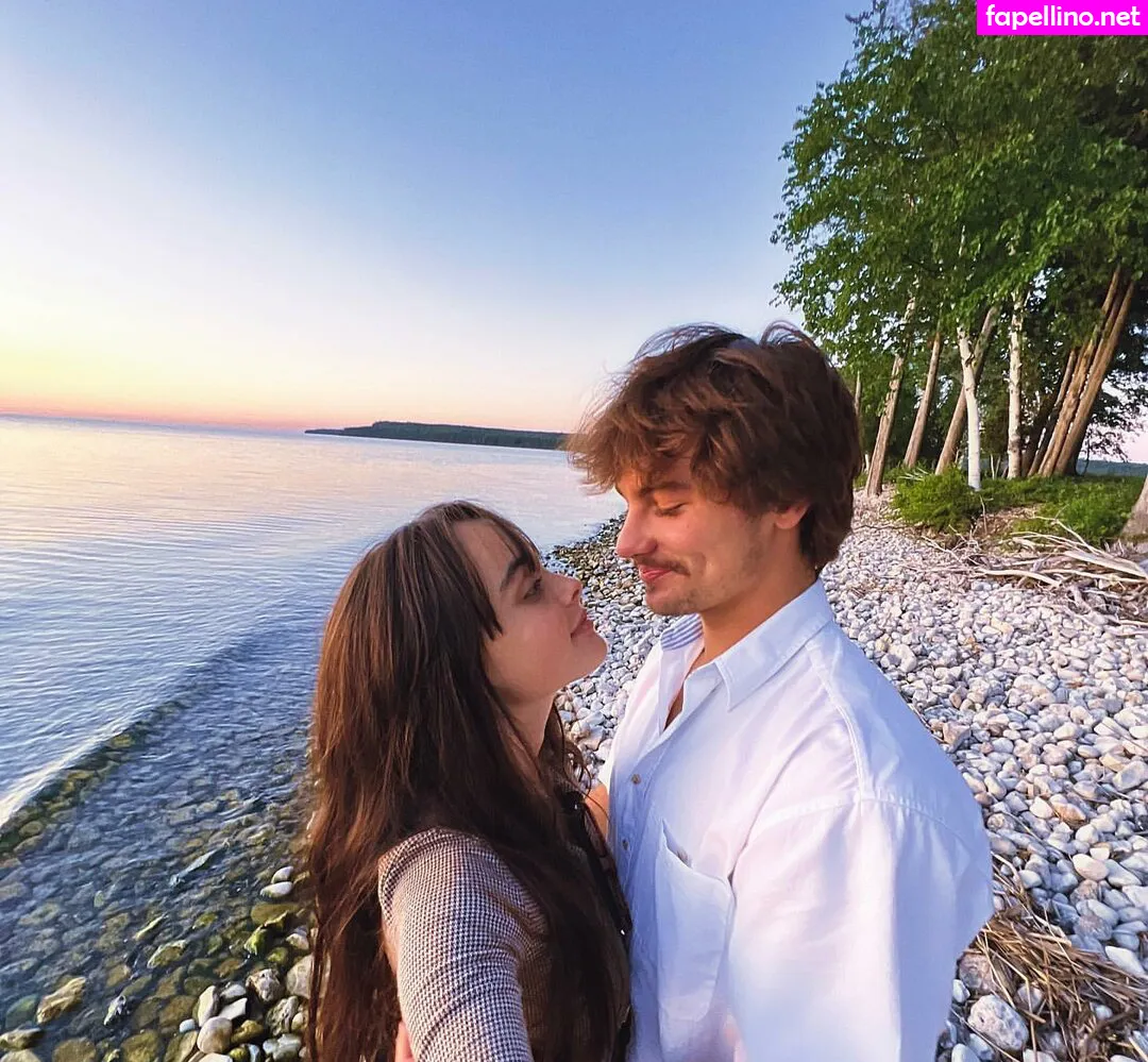 grace_t, gracebeverley, gracexglen Nude Leaked OnlyFans Photo #NVtAJUJD3e