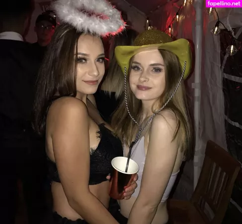 Grace Baker OnlyFans Thumbnail #EGDCjrJk93