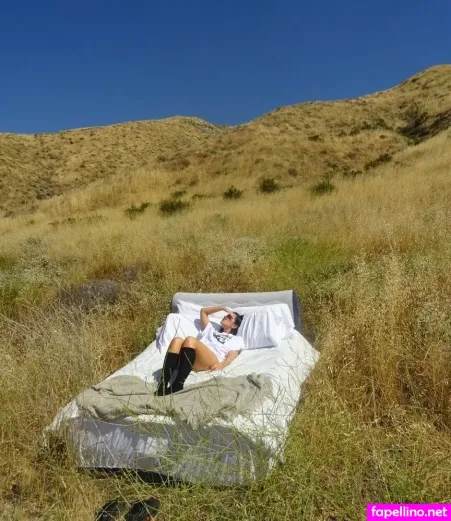 Grace Barker OnlyFans Thumbnail #E3RuxeV1tN