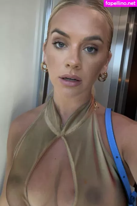 Grace Beverley OnlyFans Thumbnail #wmLaHG3hYa