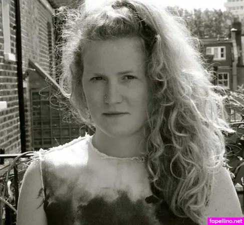 Grace Campbell OnlyFans Thumbnail #50UsTQOL0a