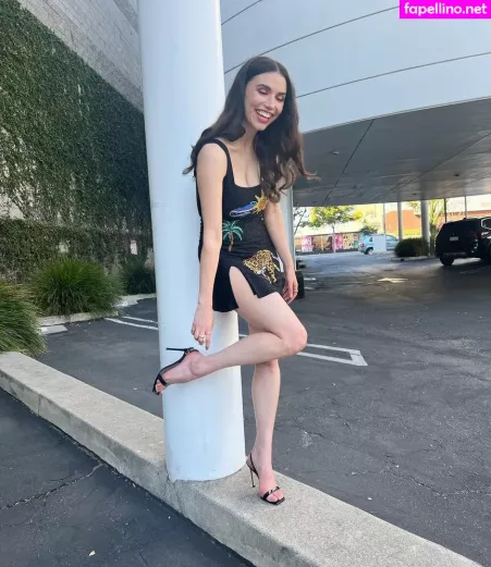 Grace Caroline Currey OnlyFans Thumbnail #Im2rSCA9Z0