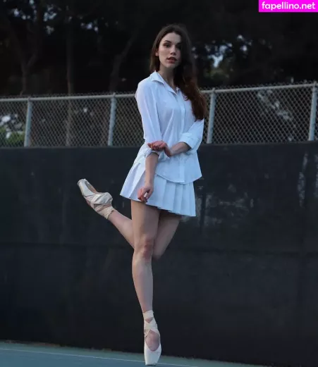 Grace Caroline Currey OnlyFans Thumbnail #KgGM8xzYWx