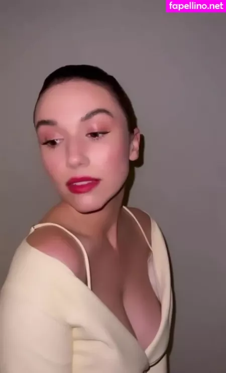 Grace Caroline Currey OnlyFans Thumbnail #QBPRU1U2TE