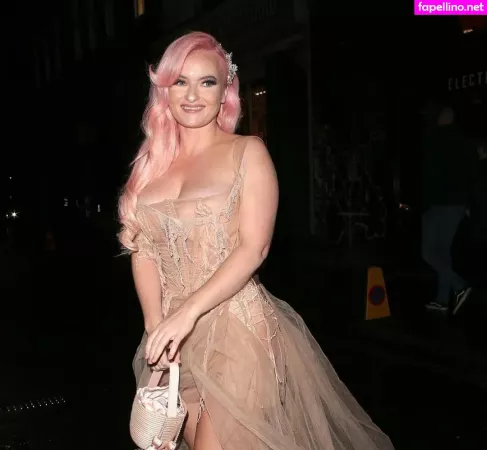 Grace Chatto OnlyFans Thumbnail #v4SDBpbw8L